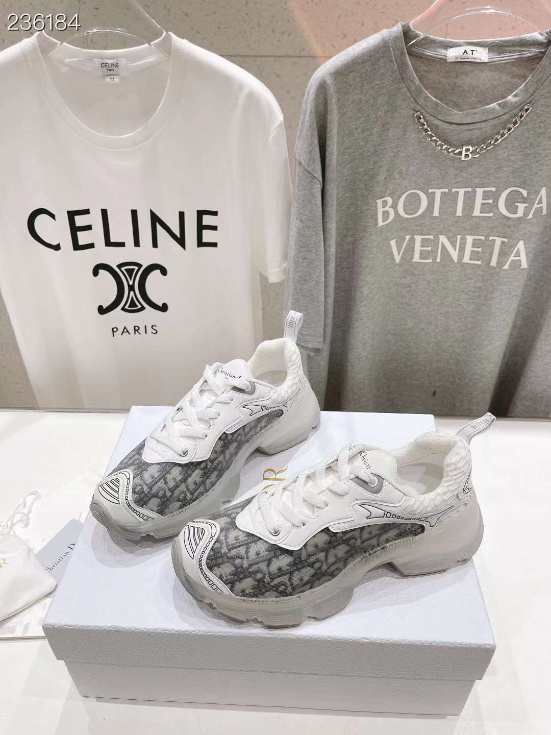 디올 23ss VIPE 바이브 여성 스니커즈 35~40