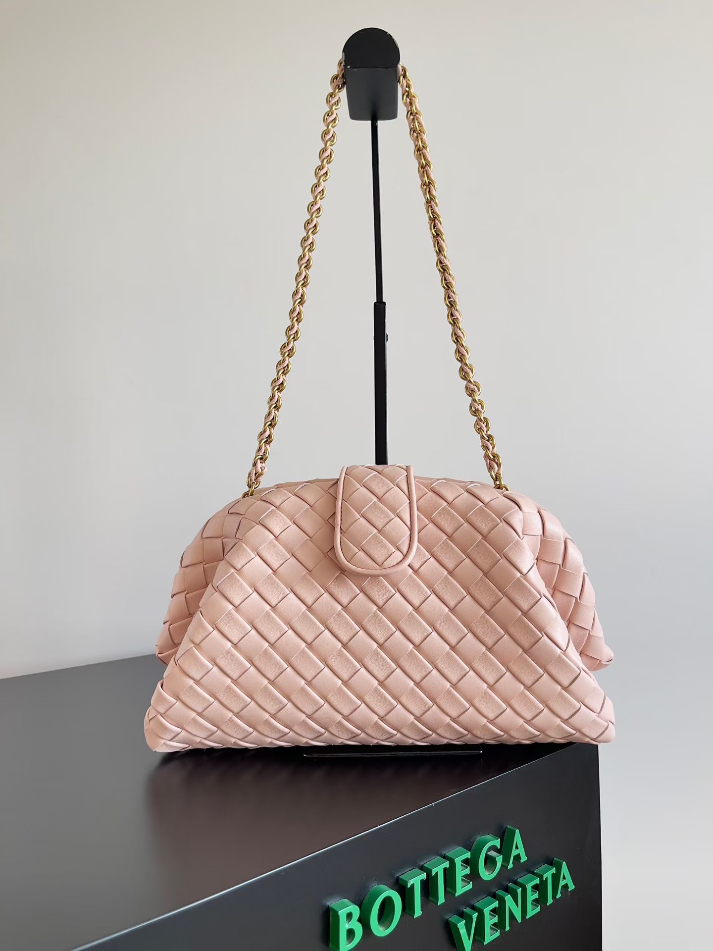 보네가베네타 체인클러치 785807 31.5x16.5x11cm