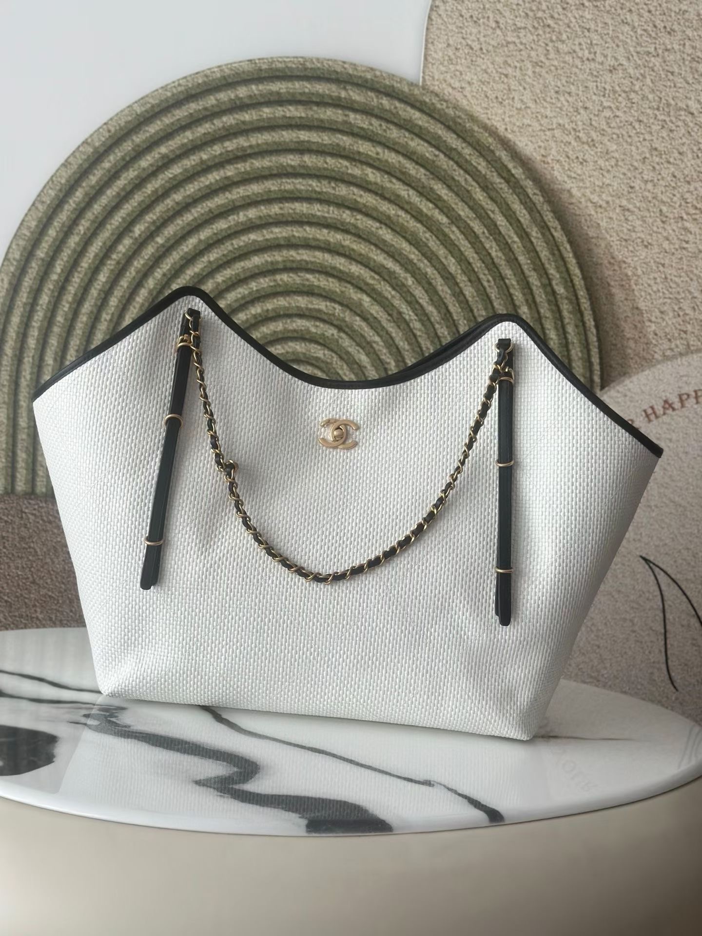 샤넬 25c 맥시 쇼핑백 AS5463 43x59x37x13cm(스트랩56cm)